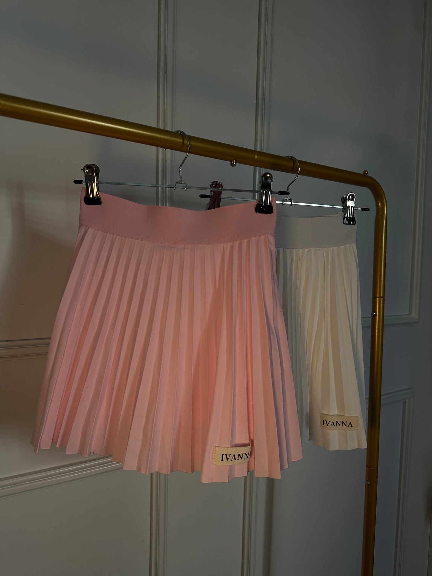 PLEATED SKIRTS WHITE